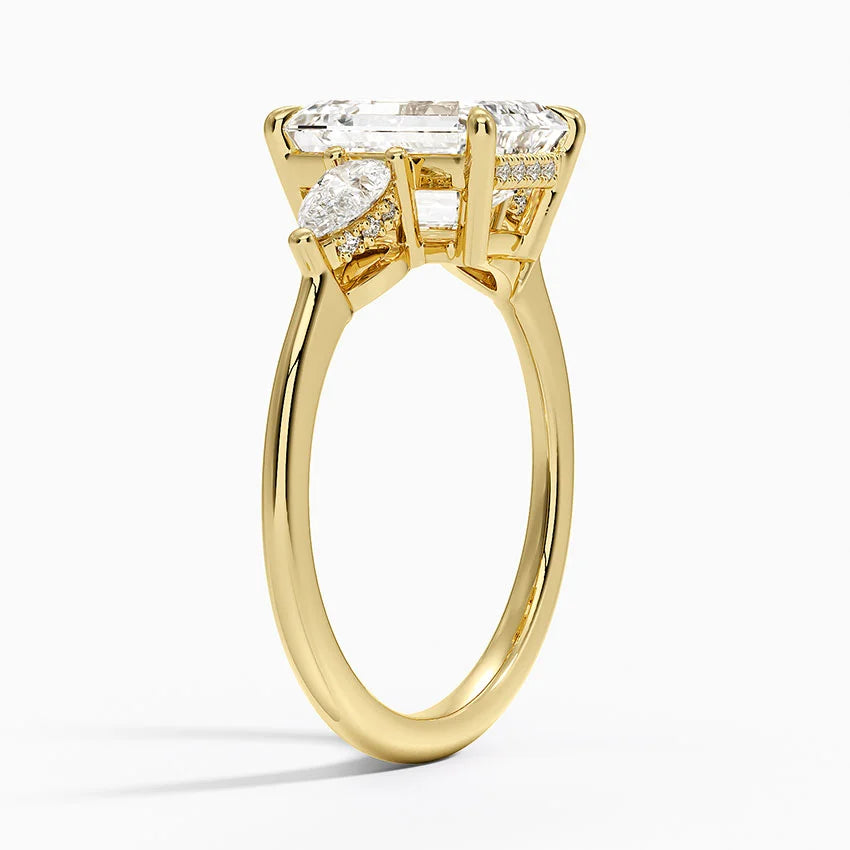 2.50 Emerald Kesim Hidden Halo Tasarım Tektaş Laboratuvar Pırlanta Yüzük - Nilora