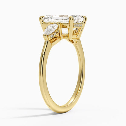 2.50 Emerald Kesim Hidden Halo Tasarım Tektaş Laboratuvar Pırlanta Yüzük - Nilora