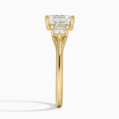 2.50 Asscher Kesim Hidden Halo Tasarım Tektaş Laboratuvar Pırlanta Yüzük 18K - Milora
