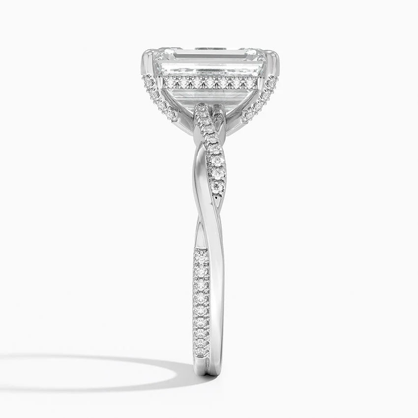 3.25 Karat Emerald Kesim Hidden Halo Tasarım Tektaş Laboratuvar Pırlanta Yüzük  - Riga