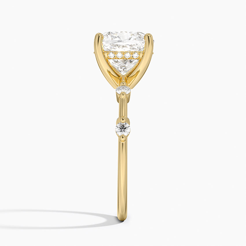 3.20 Karat Cushion Kesim Hidden Halo Tasarım Tektaş Laboratuvar Pırlanta Yüzük - Nice