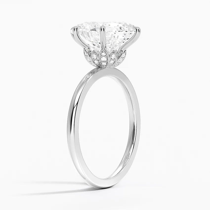 Altı Tırnak 3.15 Oval Kesim Hidden Halo Tasarım Tektaş Laboratuvar Pırlanta Yüzük 18K - Delora