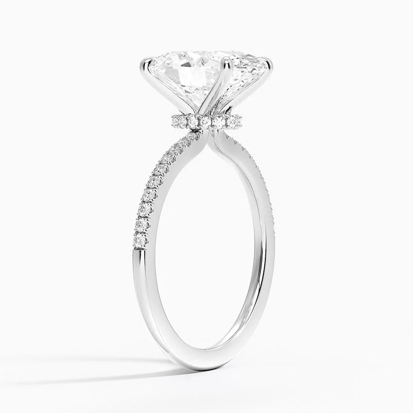 4.25 Karat Oval Kesim Hidden Halo Tasarım Tektaş Laboratuvar Pırlanta Yüzük - Filora - Bold Diamonds