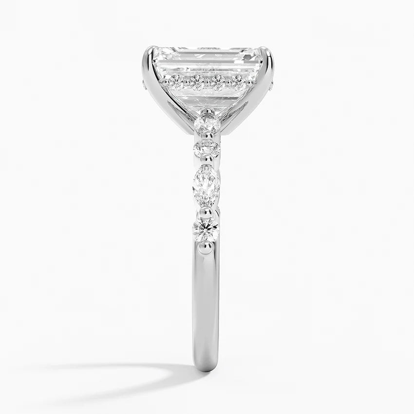 3.50 Karat Emerald Kesim Hidden Halo Tasarım Tektaş Laboratuvar Pırlanta Yüzük - Verona