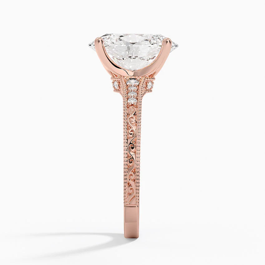3.15 Karat Oval Kesim Hidden Halo Tasarım Tektaş Laboratuvar Pırlanta Yüzük  - Venice