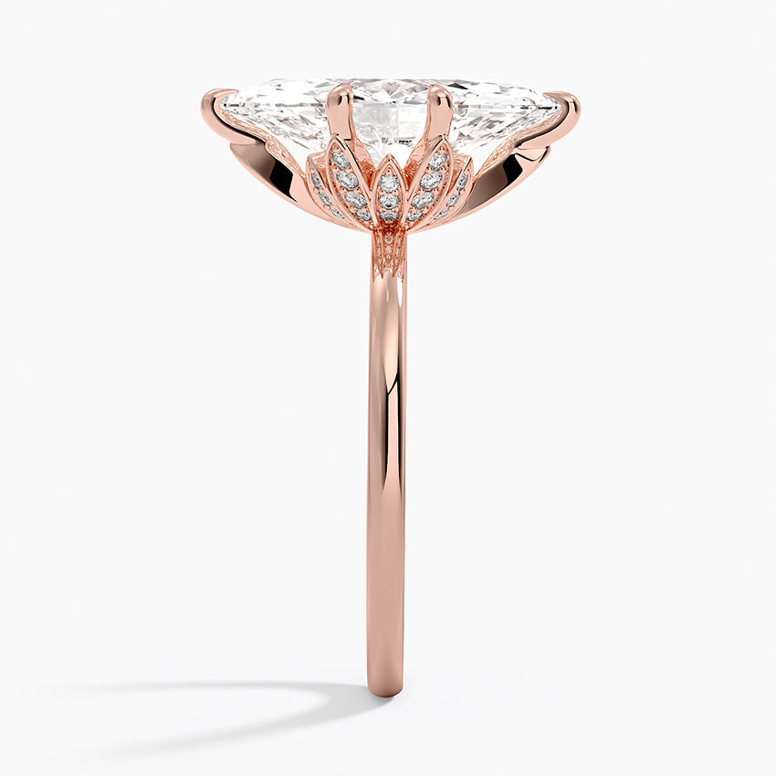 Altı Tırnak 3.15 Karat Marquise Kesim Hidden Halo Tasarım Tektaş Laboratuvar Pırlanta Yüzük - Delora - Bold Diamonds