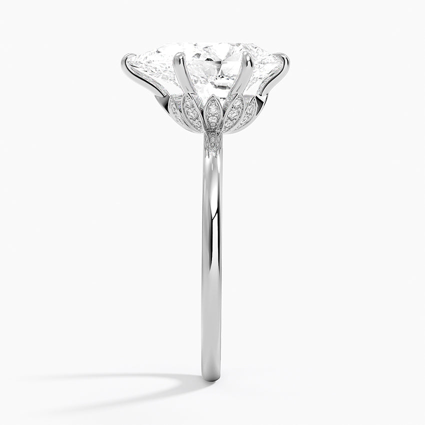 Altı Tırnak 3.15 Karat Damla Kesim Hidden Halo Tasarım Tektaş Laboratuvar Pırlanta Yüzük - Delora - Bold Diamonds
