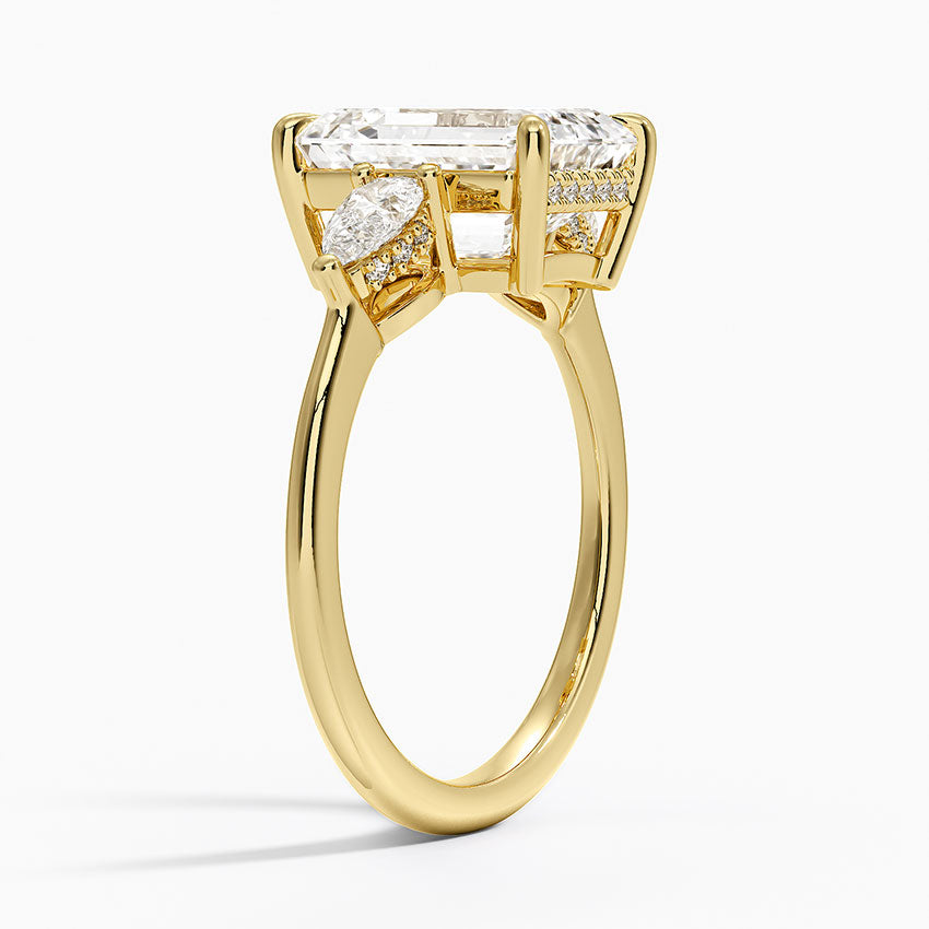 3.50 Emerald Kesim Hidden Halo Tasarım Tektaş Laboratuvar Pırlanta Yüzük - Nilora