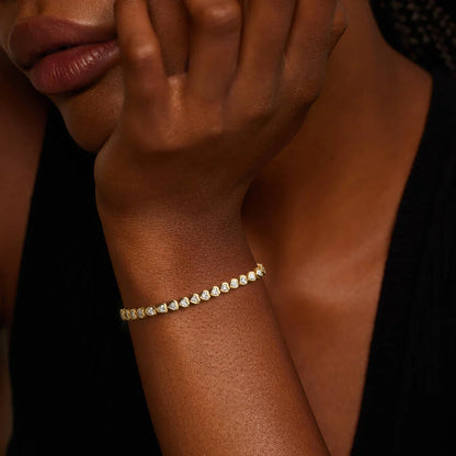 Su Yolu Model 4.00 Karat Kalp Kesim Laboratuvar Pırlanta Bileklik 18K - Bold Diamonds