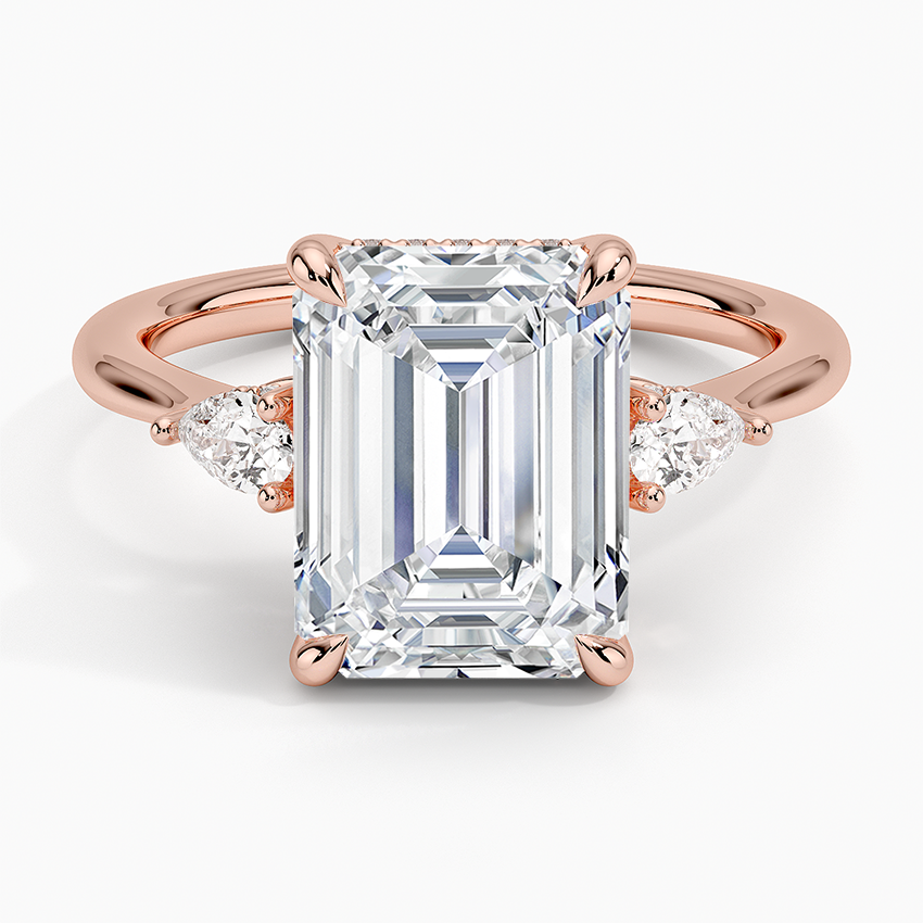 4.50 Karat Emerald Kesim Hidden Halo Tasarım Tektaş Laboratuvar Pırlanta Yüzük - Madrid