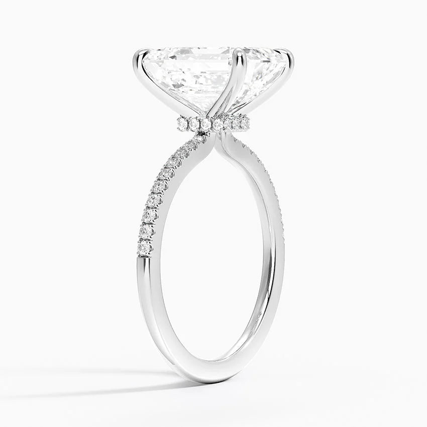 4.25 Karat Emerald Kesim Hidden Halo Tasarım Tektaş Laboratuvar Pırlanta Yüzük - Filora - Bold Diamonds