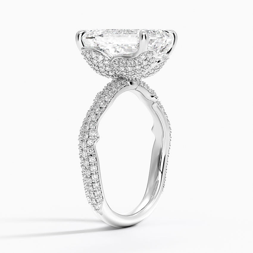 4.75 Emerald Kesim Hidden Halo Tasarım Tektaş Laboratuvar Pırlanta Yüzük - Filara