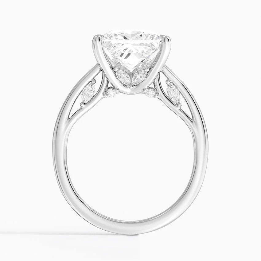 4.30 Karat Princess Kesim Hidden Halo Tasarım Tektaş Laboratuvar Pırlanta Yüzük - Salzburg