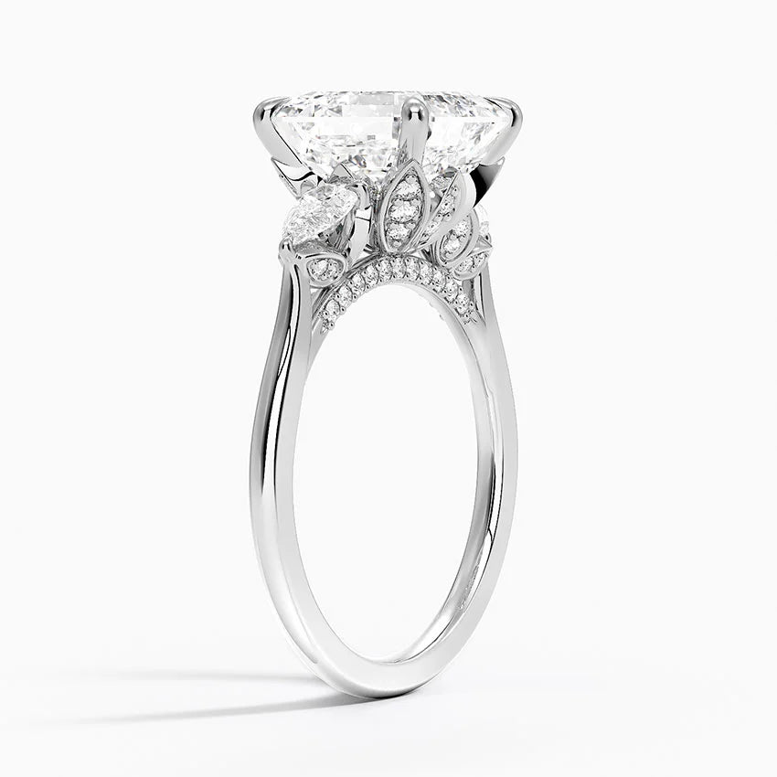 4.75 Karat Asscher Kesim Hidden Halo Tasarım Tektaş Laboratuvar Pırlanta Yüzük 18K - Calora