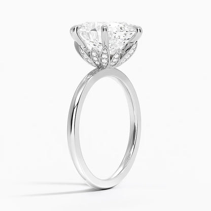 Altı Tırnak 4.15 Oval Kesim Hidden Halo Tasarım Tektaş Laboratuvar Pırlanta Yüzük 18K - Delora