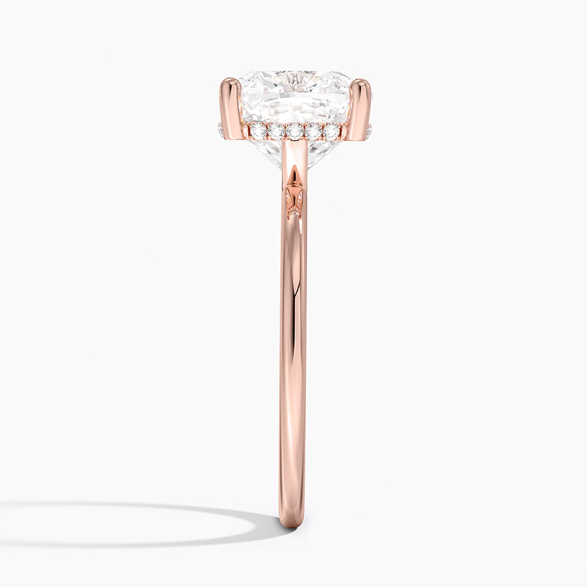 4.10 Karat Cushion Kesim Hidden Halo Tasarım Tektaş Laboratuvar Pırlanta Yüzük - Lucerne