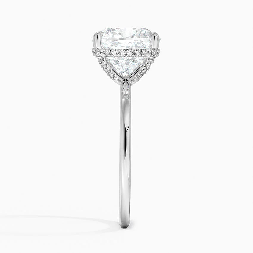 4.15 Karat Cushion Kesim Hidden Halo Tasarım Tektaş Laboratuvar Pırlanta Yüzük - Gilora - Bold Diamonds