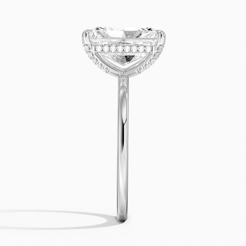 4.15 Karat Radiant Kesim Hidden Halo Tasarım Tektaş Laboratuvar Pırlanta Yüzük - Gilora - Bold Diamonds
