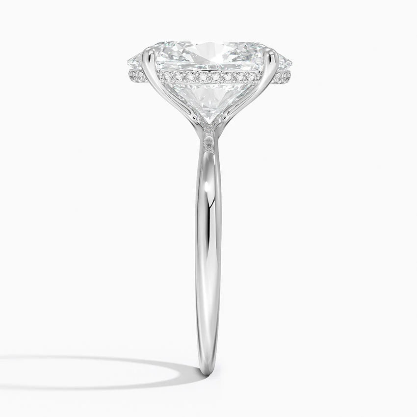 5.10 Karat Oval Kesim Hidden Halo Tasarım Tektaş Laboratuvar Pırlanta Yüzük 18K  - Alvora - Bold Diamonds