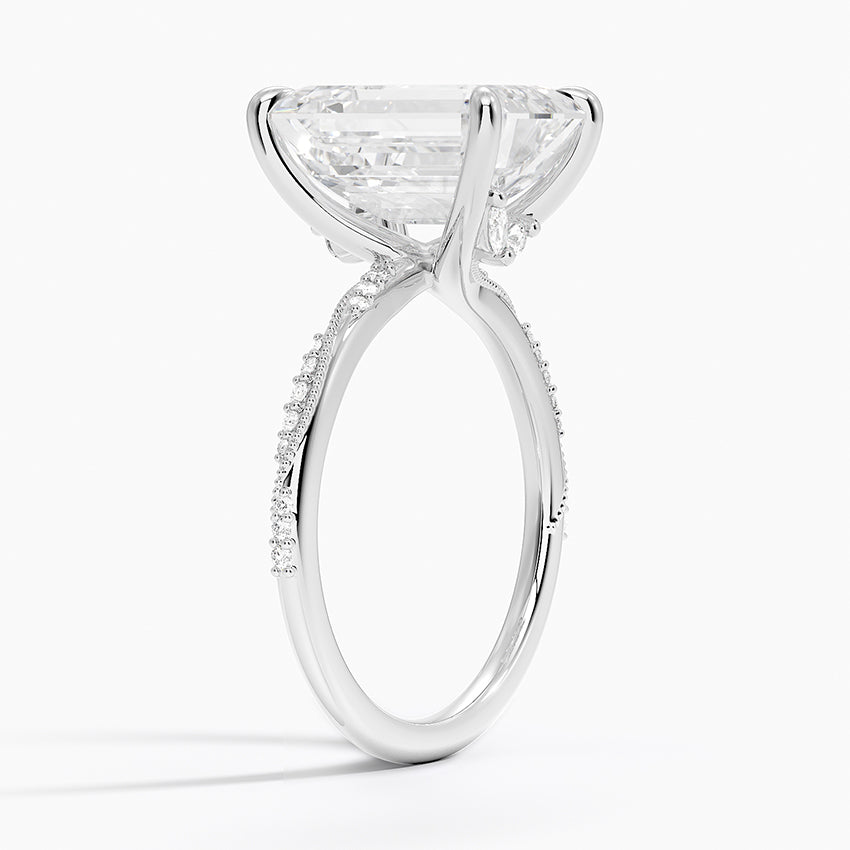 5.25 Karat Emerald Kesim Hidden Halo Tasarım Tektaş Laboratuvar Pırlanta Yüzük 18K  - Melora