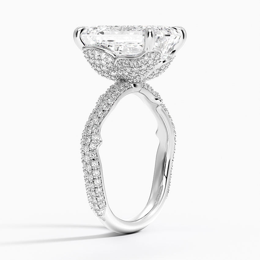 5.75 Karat Emerald Kesim Hidden Halo Tasarım Tektaş Laboratuvar Pırlanta Yüzük - Sorrento