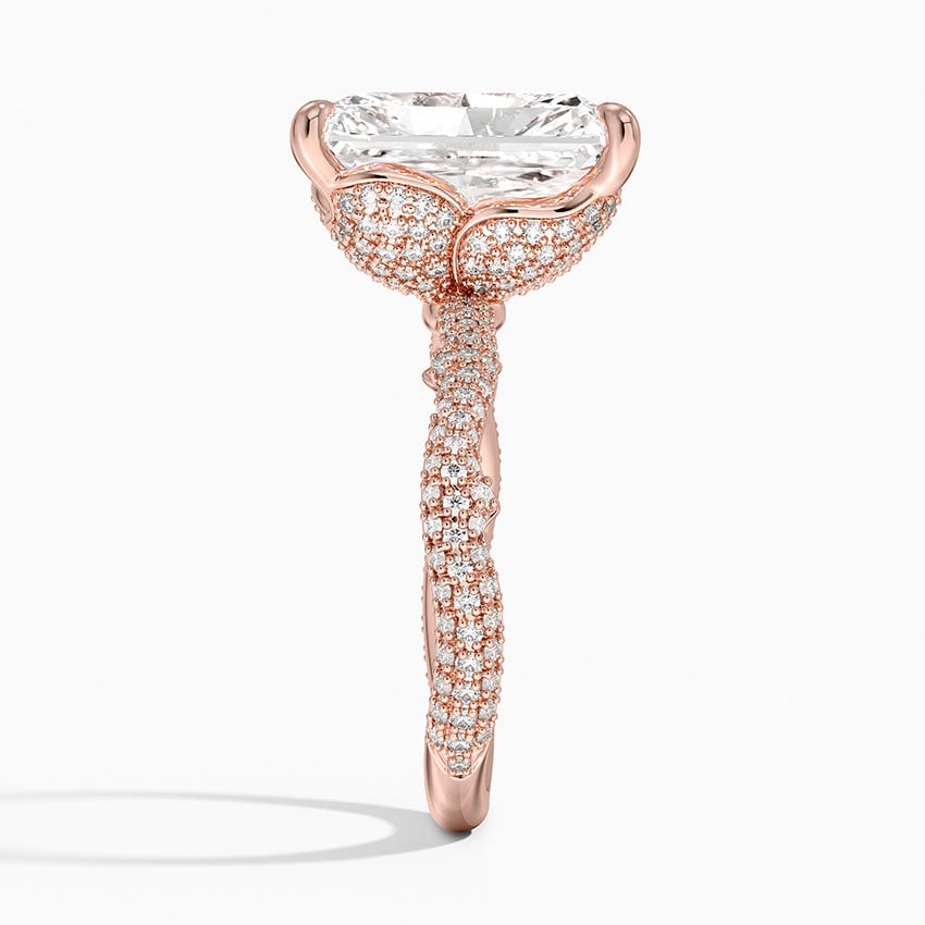 5.75 Karat Radiant Kesim Hidden Halo Tasarım Tektaş Laboratuvar Pırlanta Yüzük - Sorrento