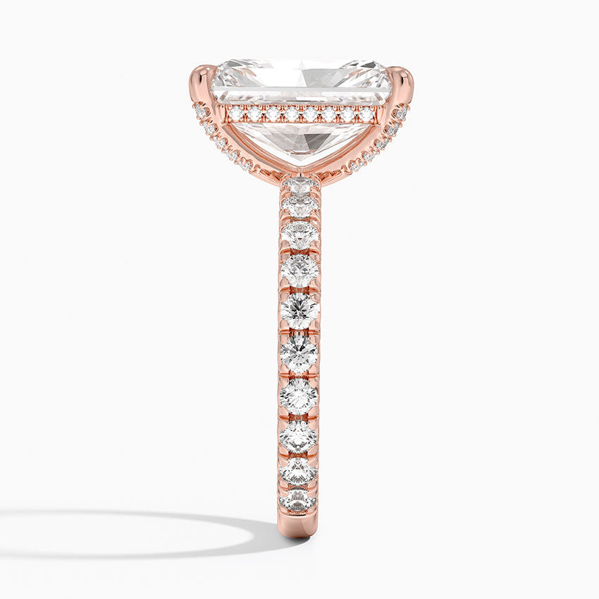 5.75 Karat Radiant Kesim Hidden Halo Tasarım Tektaş Laboratuvar Pırlanta Yüzük 18K  - Selora