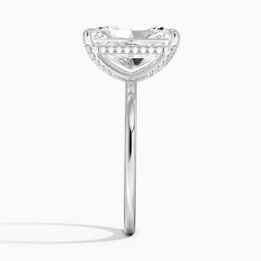 5.15 Karat Radiant Kesim Hidden Halo Tasarım Tektaş Laboratuvar Pırlanta Yüzük - Gilora - Bold Diamonds