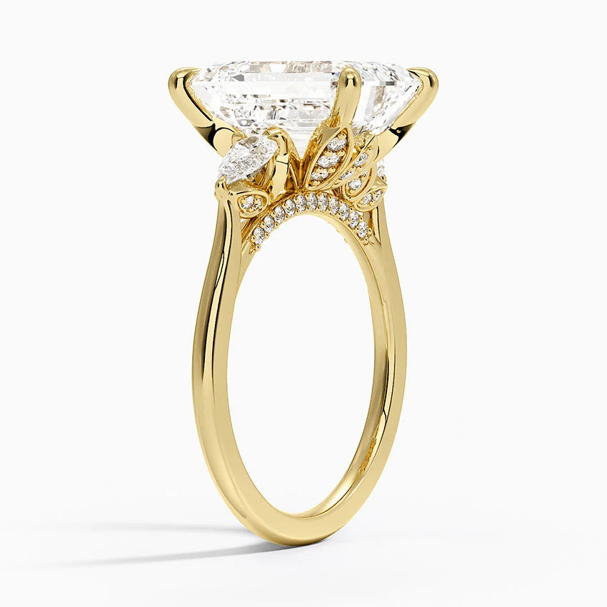 5.75 Karat Emerald Kesim Hidden Halo Tasarım Tektaş Laboratuvar Pırlanta Yüzük - Verona
