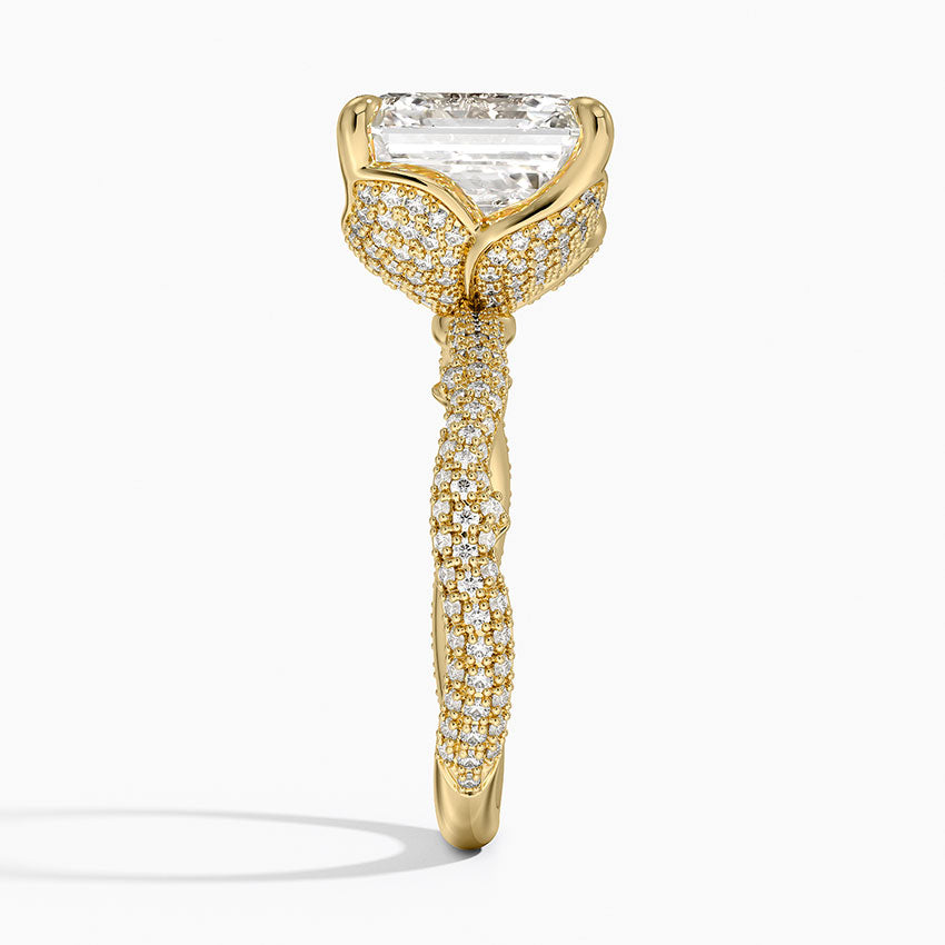 5.75 Karat Asscher Kesim Hidden Halo Tasarım Tektaş Laboratuvar Pırlanta Yüzük - Sorrento