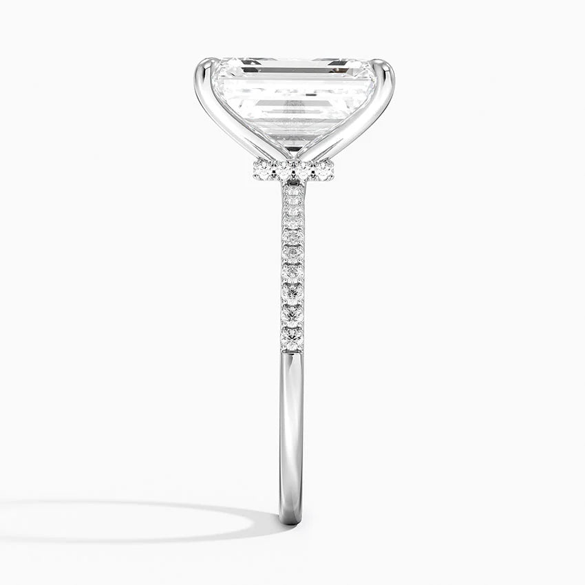 5.25 Karat Emerald Kesim Hidden Halo Tasarım Tektaş Laboratuvar Pırlanta Yüzük - Filora - Bold Diamonds