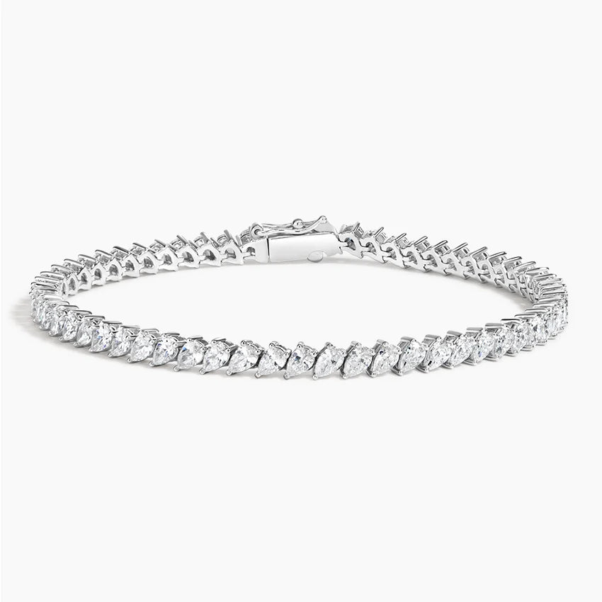 Özel Su Yolu Tasarım Model 6.00 Karat Damla Kesim Laboratuvar Pırlanta Bileklik 18K - Bold Diamonds