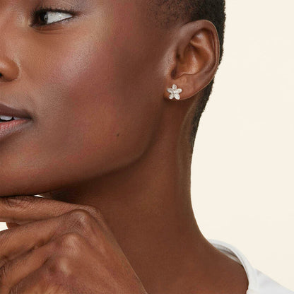 Çiçek Model 3.00 Karat Laboratuvar Pırlanta Küpe 18K - Bold Diamonds