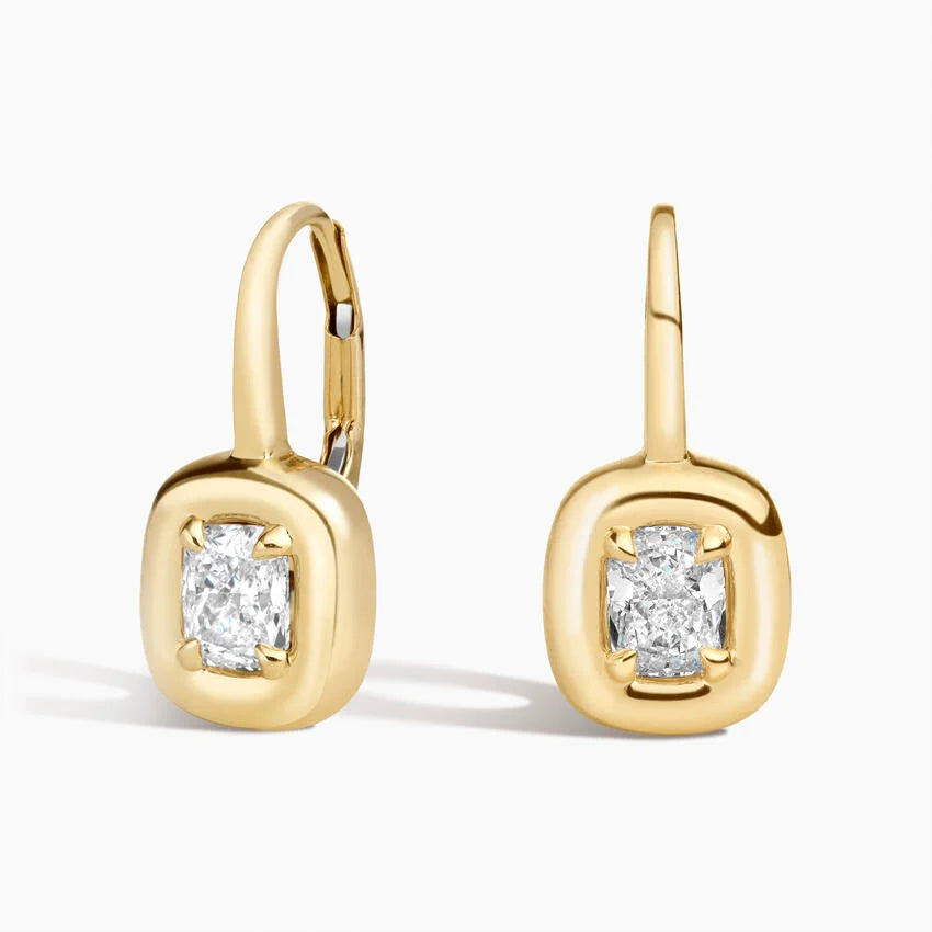 Cushion Kesim Cosmos Işıltısı Tasarım 1.00 Karat Laboratuvar Pırlanta Küpe 18K - Bold Diamonds