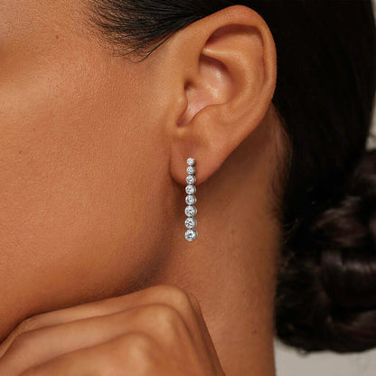 Kayan Yıldız Model 2.00 Karat Laboratuvar Pırlanta Küpe 18K - Bold Diamonds