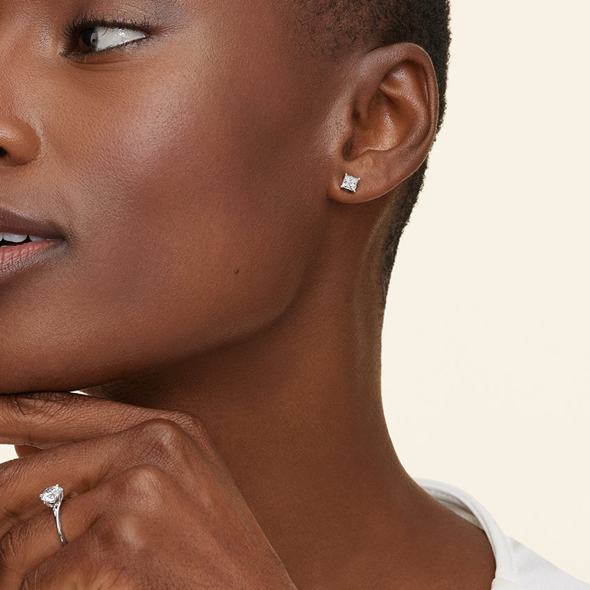 Prenses Kesim 3.00 Karat Laboratuvar Pırlanta Küpe 18K - Bold Diamonds