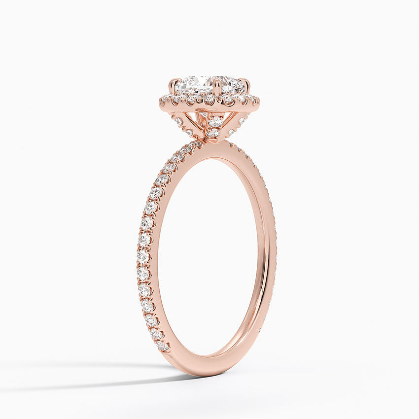 1,50 Karat Cushion Halo Tasarım Tektaş Laboratuvar Pırlanta Yüzük 18K -Celestia - Bold Diamonds