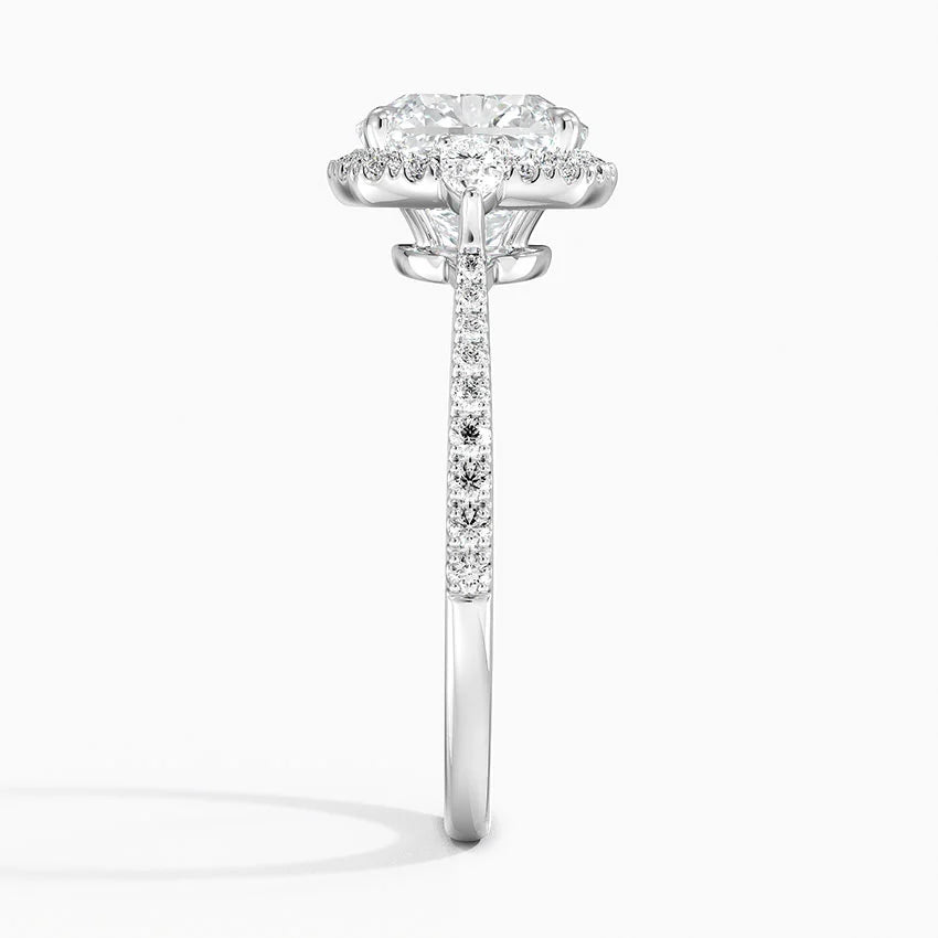2.20 Karat Cushion Halo Tasarım Tektaş Laboratuvar Pırlanta Yüzük 18K  -Vittora - Bold Diamonds