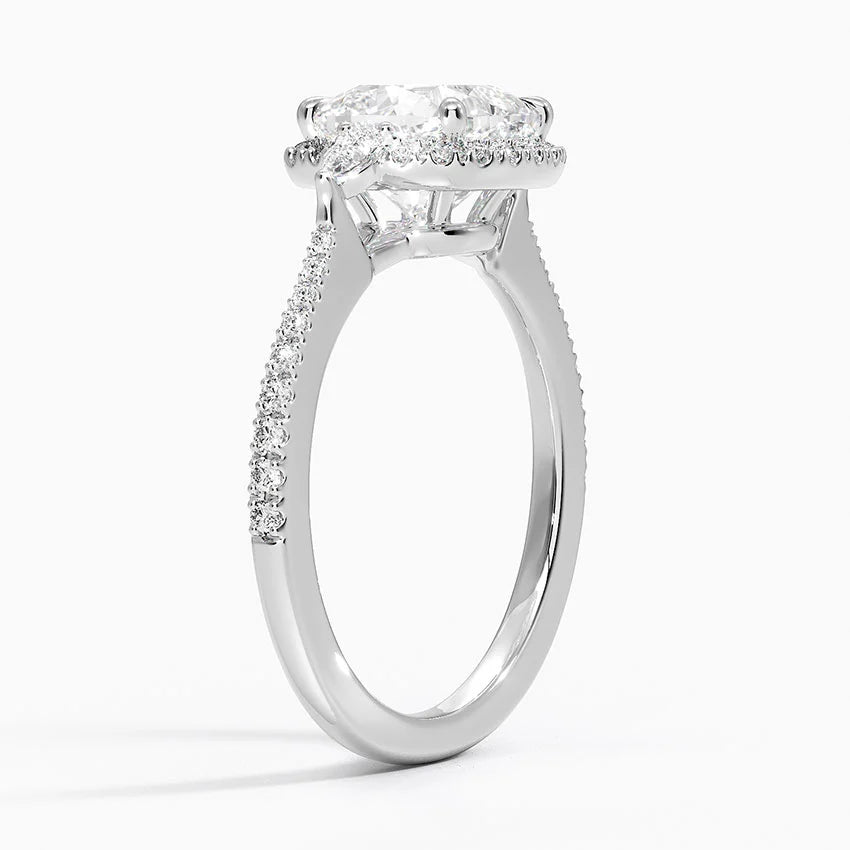 2.20 Karat Cushion Halo Tasarım Tektaş Laboratuvar Pırlanta Yüzük 18K  -Vittora - Bold Diamonds