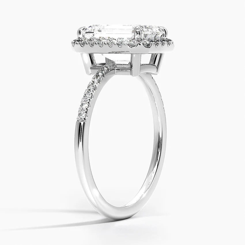 2.25 Karat Emerald Halo Tasarım Tektaş Laboratuvar Pırlanta Yüzük 18K -Valora - Bold Diamonds