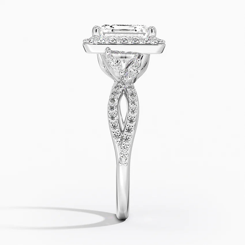2.30 Karat Asscher Halo Tasarım Tektaş Laboratuvar Pırlanta Yüzük 18K -Coronae - Bold Diamonds