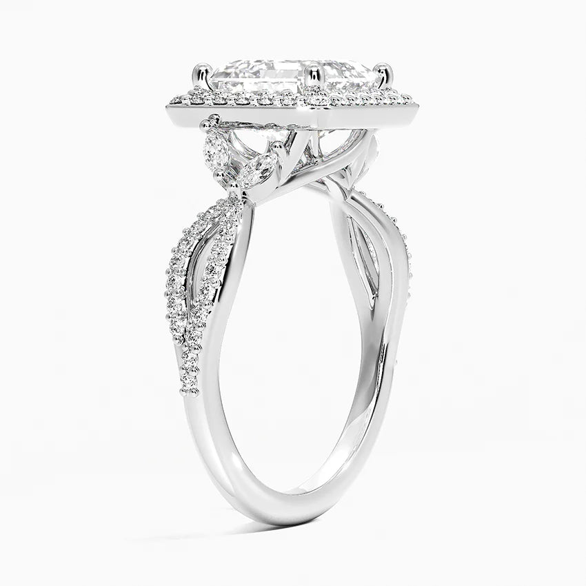 2.30 Karat Asscher Halo Tasarım Tektaş Laboratuvar Pırlanta Yüzük 18K -Coronae - Bold Diamonds
