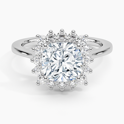 2,30 Karat Cushion Halo Tasarım Tektaş Laboratuvar Pırlanta Yüzük 18K -Vespera - Bold Diamonds