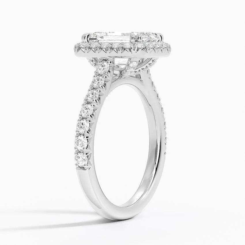 2,75 Karat Emerald Halo Tasarım Tektaş Laboratuvar Pırlanta Yüzük 18K -Aurora - Bold Diamonds